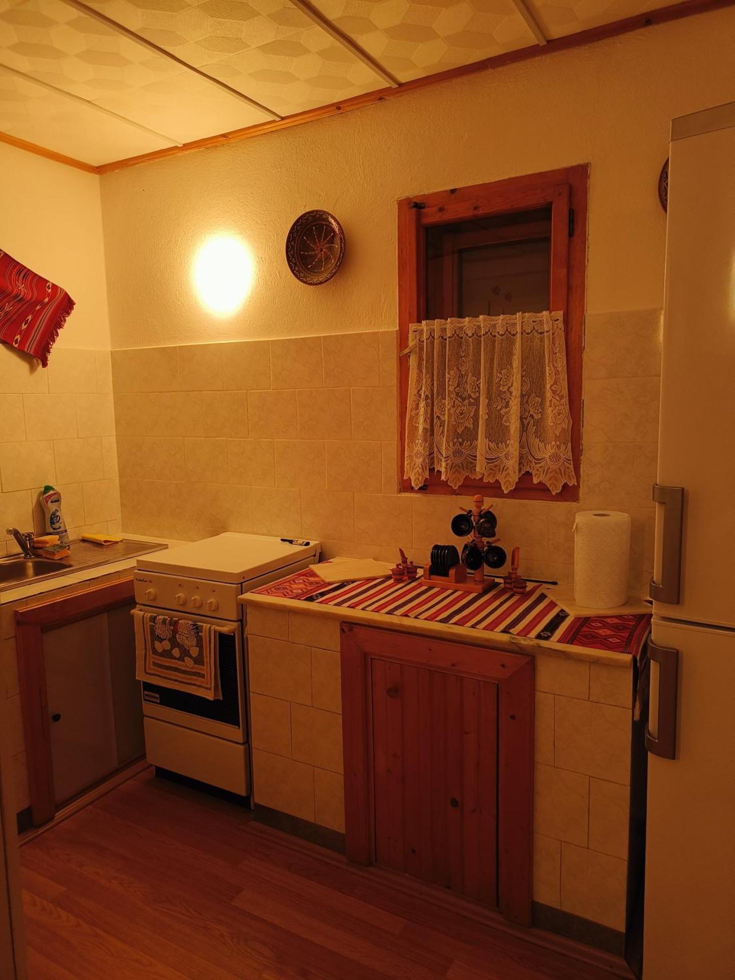 Casa Dintre Meri Пояна-Мэрулуй Экстерьер фото